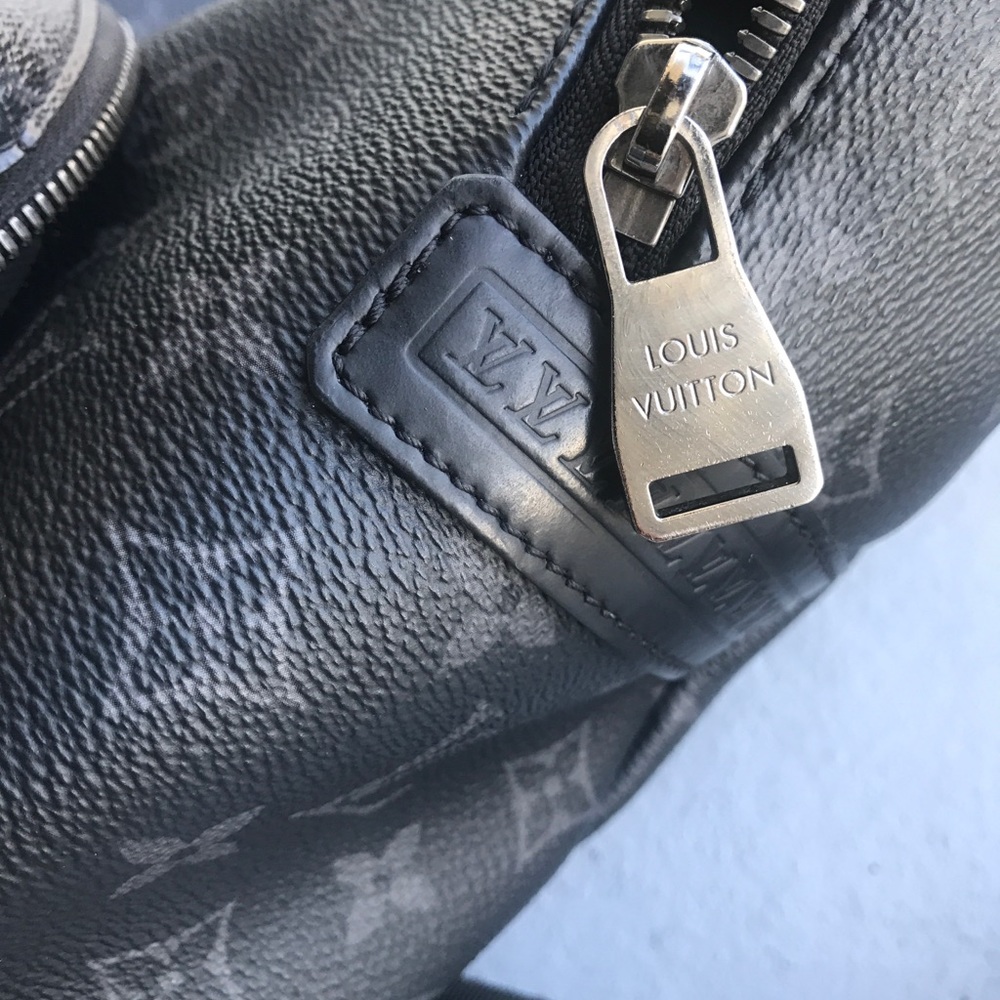 Louis Vuitton Backpack - Picture 2 of 4